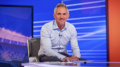 Gary Lineker signs new five year deal with the BBC