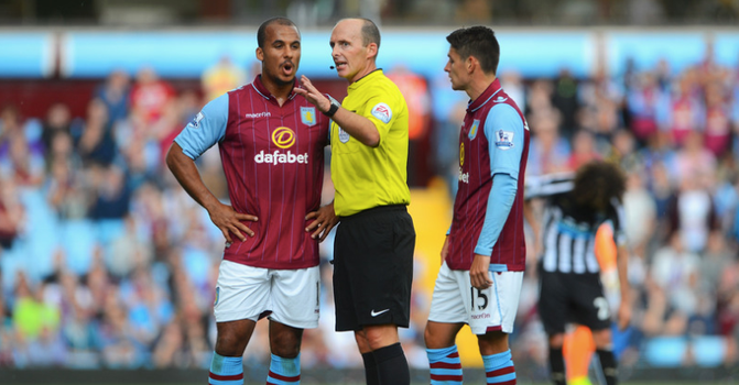 Agbonlahor Mike Dean arrogant