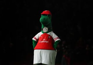 Gunnersaurus laid off as Arsenal cost cutting measures continue