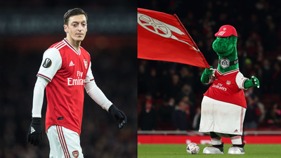 Mesut Özil offers to pay Gunnersaurus’ salary as long as he is at Arsenal