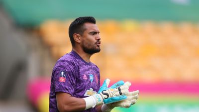 Manchester United players angry at club’s treatment of Sergio Romero