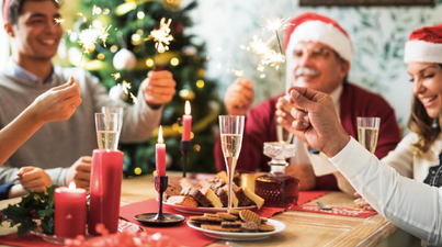 Police will enter homes to break up Christmas dinners if families break rules