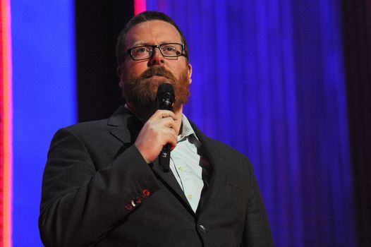 Frankie Boyle has criticised Rickey Gervais' jokes about trans people during an interview with Louis Theroux