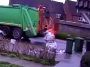 Petition demanding binman gets job back after being sacked for kicking snowman passes 1000 signatures