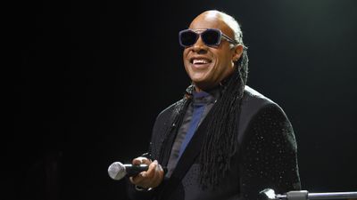 Stevie Wonder to move to Ghana permanently due to racism in the USA