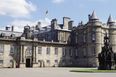 Man arrested after bomb squad called to ‘suspicious item’ at Queen’s residence