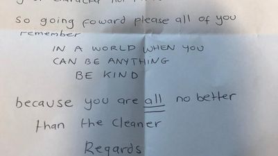 Cleaner leaves powerful note to her ‘awful’ manager on day of retirement