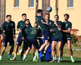 Concern for Italy squad as TV crew tests positive for Covid-19