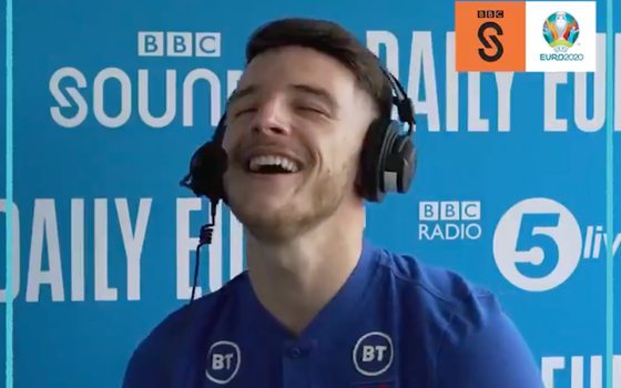 Declan Rice singing Sweet Caroline