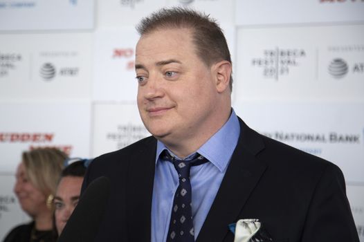 Brendan Fraser gets emotional