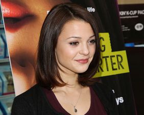 Skins’ Kathryn Prescott in critical condition after being hit by truck