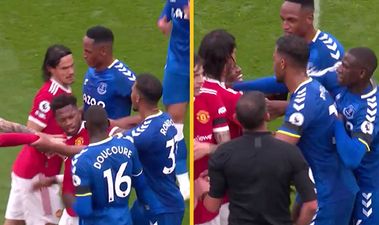 Everton midfielder Doucoure “throws punch” at Man Utd’s Fred