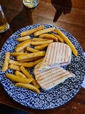 Facebook group dedicated to counting Wetherspoons chip portions is absolutely amazing