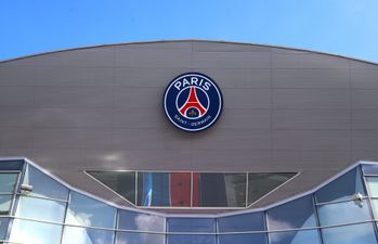 Unnamed PSG star robbed after stopping at traffic lights