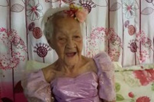 Oldest ever person dies