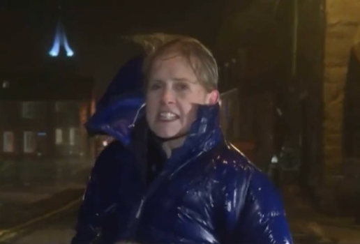 BBC reporter in Storm Arwen