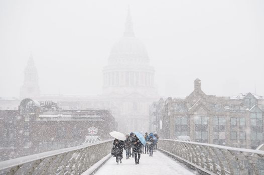 UK issued with weather warning