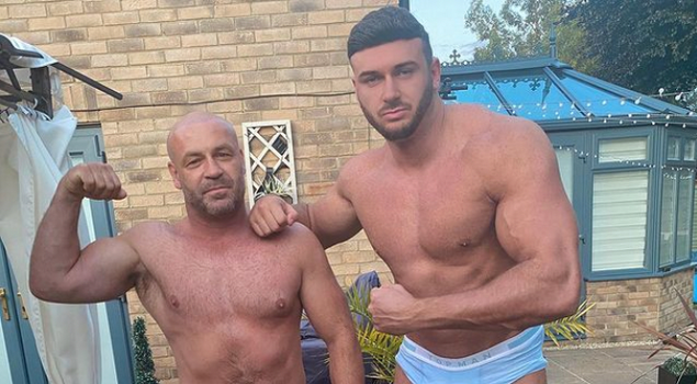 Man posts on OnlyFans with dad