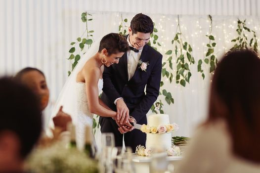 Bride asks for divorce after groom's wedding cake stunt