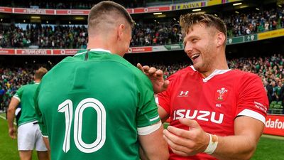 ‘It’s hard not to respect Johnny, even if you don’t like him!’ – Dan Biggar