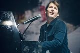 James Blunt threatens to release new music on Spotify if they don’t remove Joe Rogan