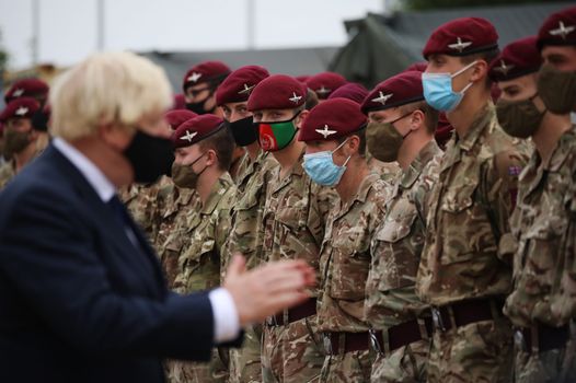 UK considering sending 1,000 more troops amid Ukraine crisis