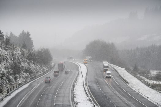 Weather warning for snow in parts of UK