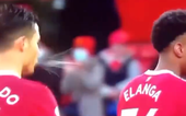 Cristiano Ronaldo appears to accidentally spit on Anthony Elanga after Southampton draw