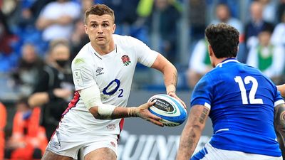 Stuart Barnes selects three England players in Six Nations ‘Best XV’