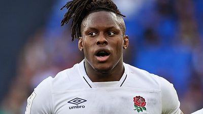 Maro Itoje on his favourite cheat meal and strongest in the England gym