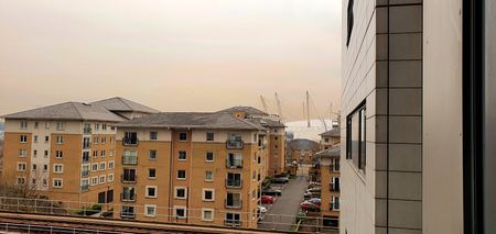 UK sky turns orange as dust bomb hits nation - and it might cause 'blood rain'