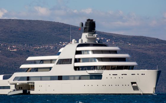 Roman Abramovich's superyacht floating off Turkish coast