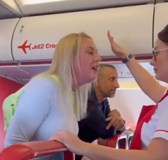 Woman videoed screaming and slapping air-stewardess banned for life