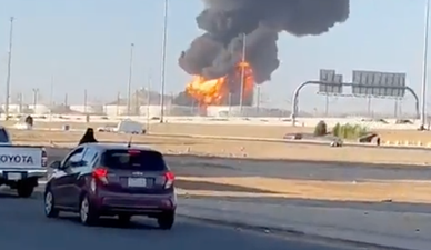 Fire breaks out at Jeddah oil depot ahead of Saudi Arabia Grand Prix