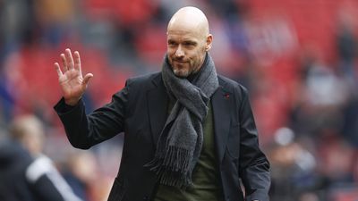 Louis van Gaal takes dig at Man United when asked about Erik ten Hag