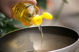 Food manufacturers changing recipes as UK faces sunflower oil shortage