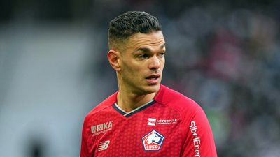 Hatem Ben Arfa expelled from Lille squad after row with manager