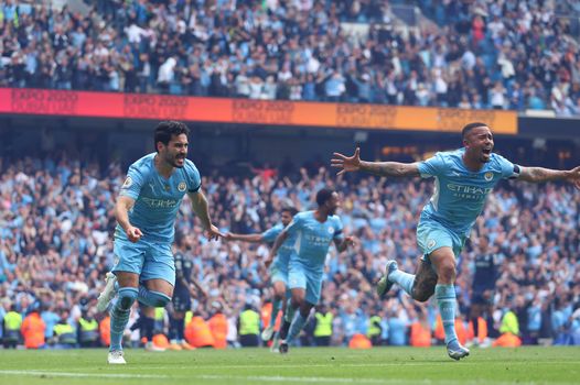 Neville Carragher Man City