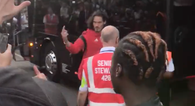 Edinson Cavani shows middle finger to Man United fans following defeat