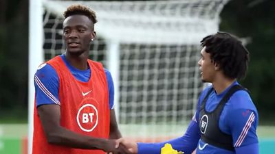 Fans react to Tammy Abraham telling Trent Alexander-Arnold that he’ll ‘join’ Liverpool