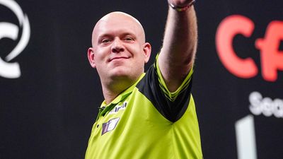 Michael van Gerwen trolls Manchester United with Champions League jibe