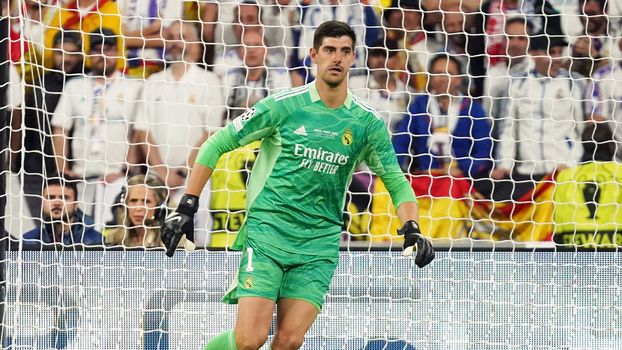 Courtois brick wall tattoo champions league