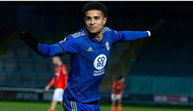 Halifax player signs new contract, immediately goes to Love Island villa