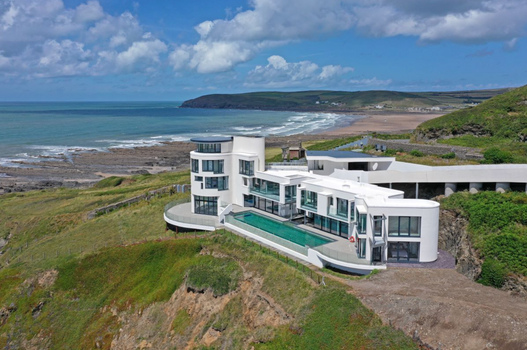 _Chesil Cliff House: the spectacular star of Grand Designs is now available to buy (Image: Knight Frank)