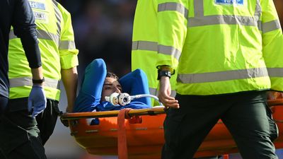 Ben Godfrey stretchered off after sickening injury during Everton vs Chelsea