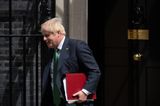Boris Johnson calls in lawyers as threat of Commons suspension looms