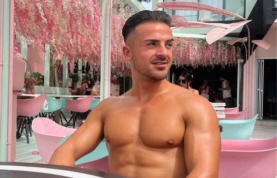 Man who looks like Jack Grealish