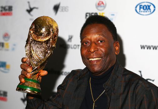 Pele rushed to hospital