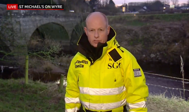 Nicola Bulley forensic expert says ‘third party’ could be involved if he doesn’t find her today