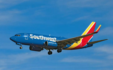 Man loses it at parents during flight because their baby was ‘crying for 45 minutes’